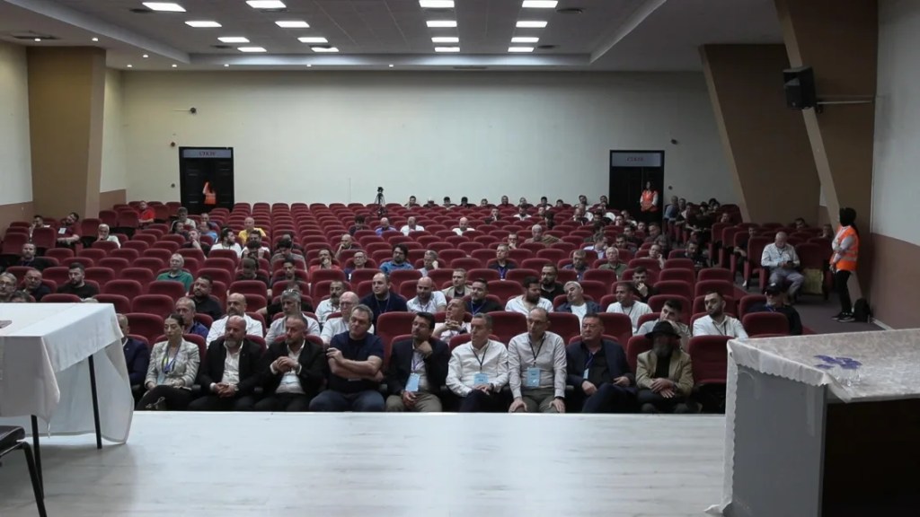 Altay'da Başkan Adayı Çıkmadı!