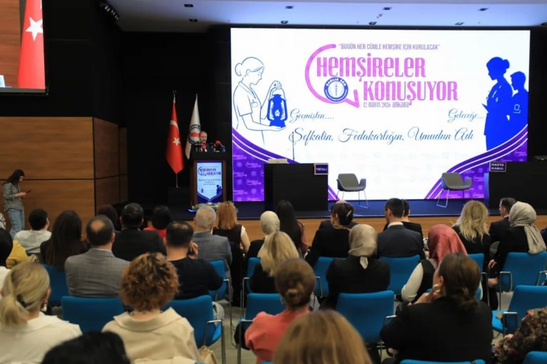 Hemşireler Haftası'nda Sağlık-Sen'den Özel Program