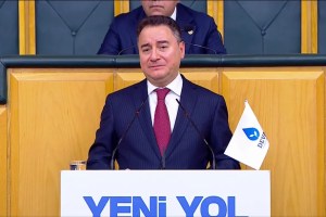 Babacan: Siyasette kalite düştü