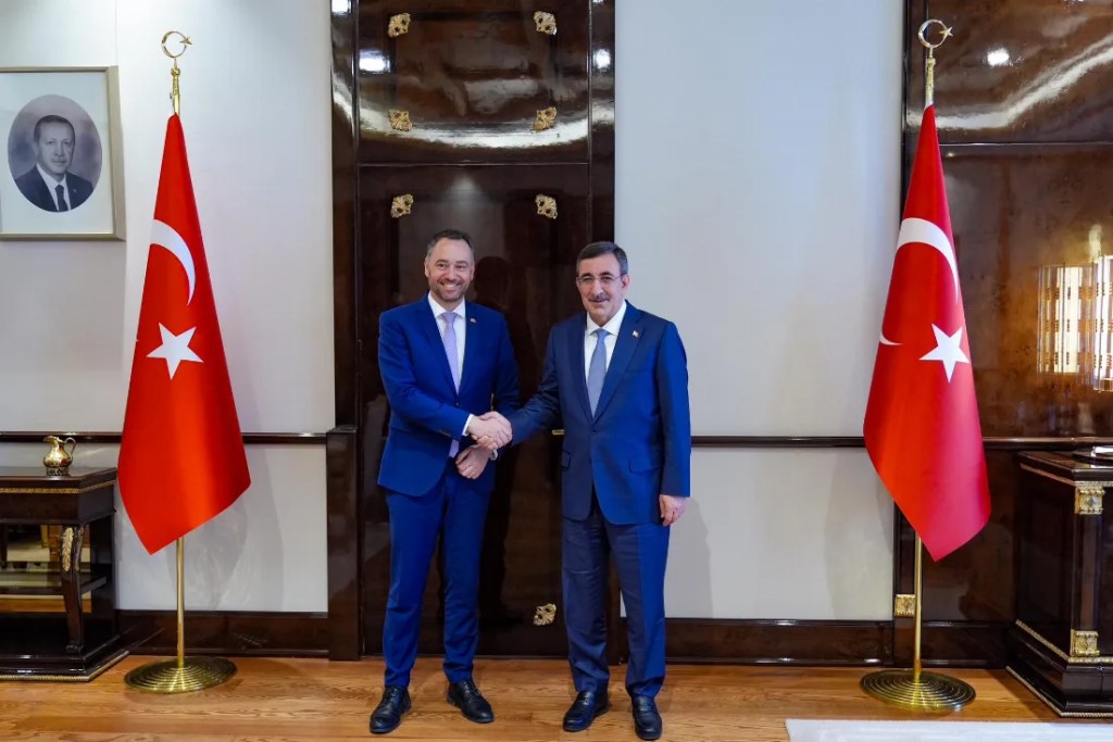 Yılmaz ve Prevot Ankara'da Buluştu
