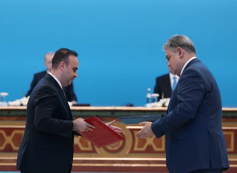 Türkiye ve Kazakistan Arasında Yatırım Anlaşması