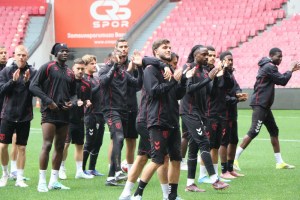 Samsunspor’da Gençler Şampiyonlar Ligi Hayali Kuruyor