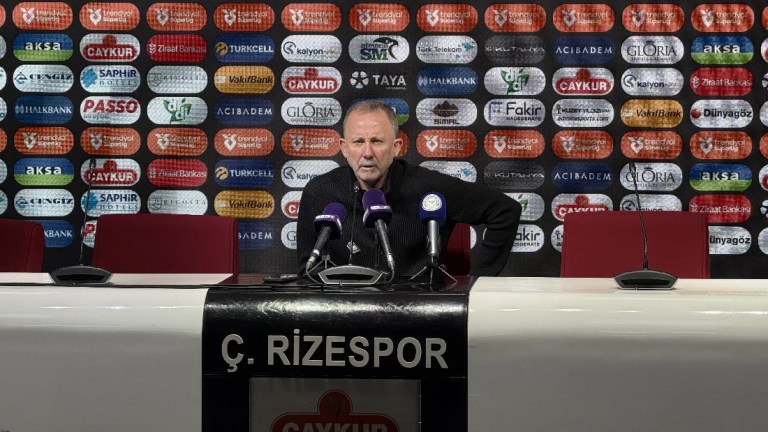 Rizespor ve Beşiktaş Rize'de Berabere Kaldı