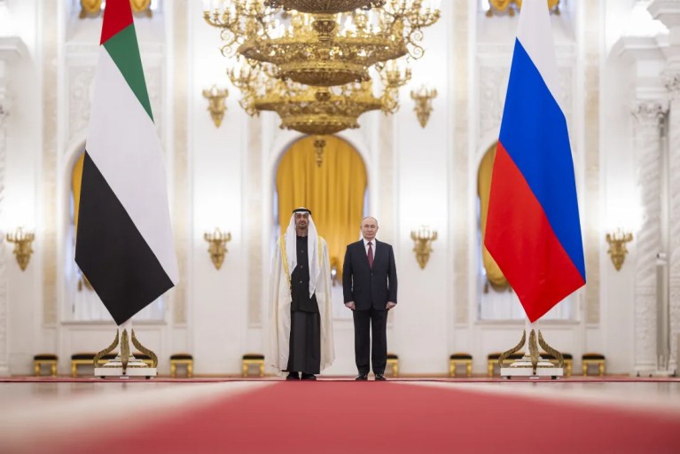 Putin ve Al Nahyan Orta Doğu'yu Görüştü