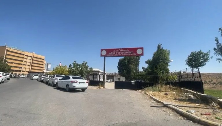 Şanlıurfa'da Mezarlıkta Şok Edici Buluntu!