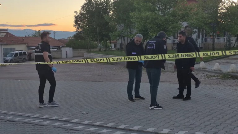 Malatya'da parkta kavga: 1 yaralı!
