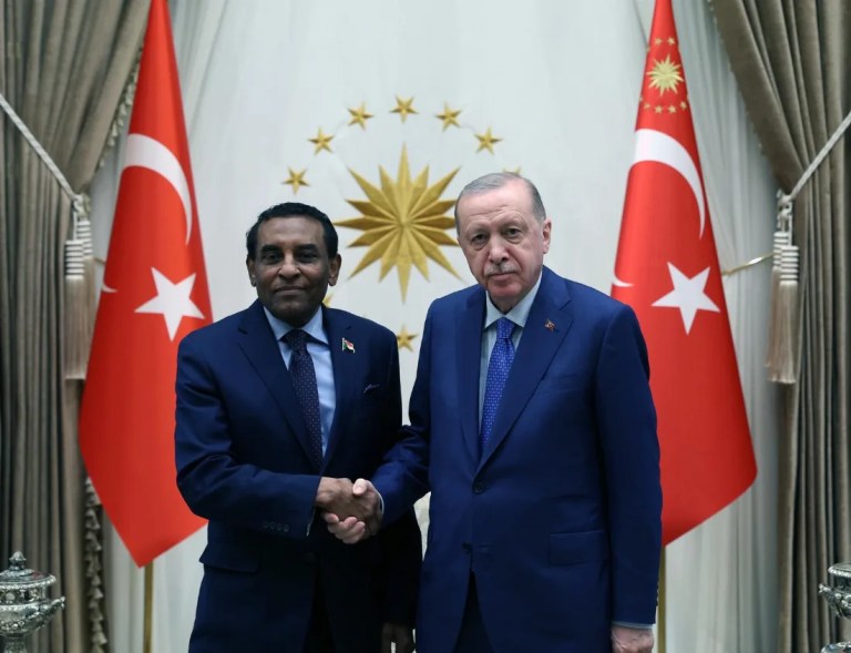 Cumhurbaşkanı Erdoğan, Sudan Başbakanı'nı ağırladı