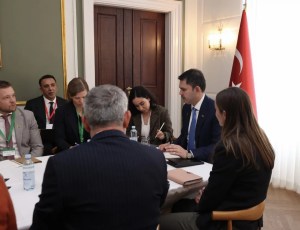 Bakan Kurum Kopenhag'da İklim Temaslarında