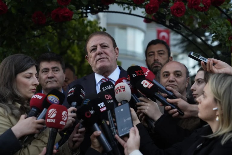 Kılıçdaroğlu'ndan Özgür Özel'e kritik çağrı