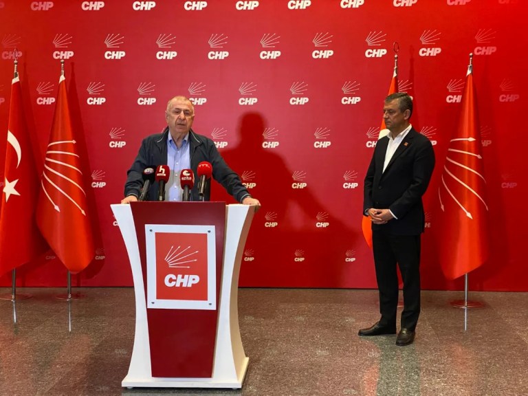 Özdağ ve Özel'den CHP Genel Merkezi'nde Kritik Görüşme