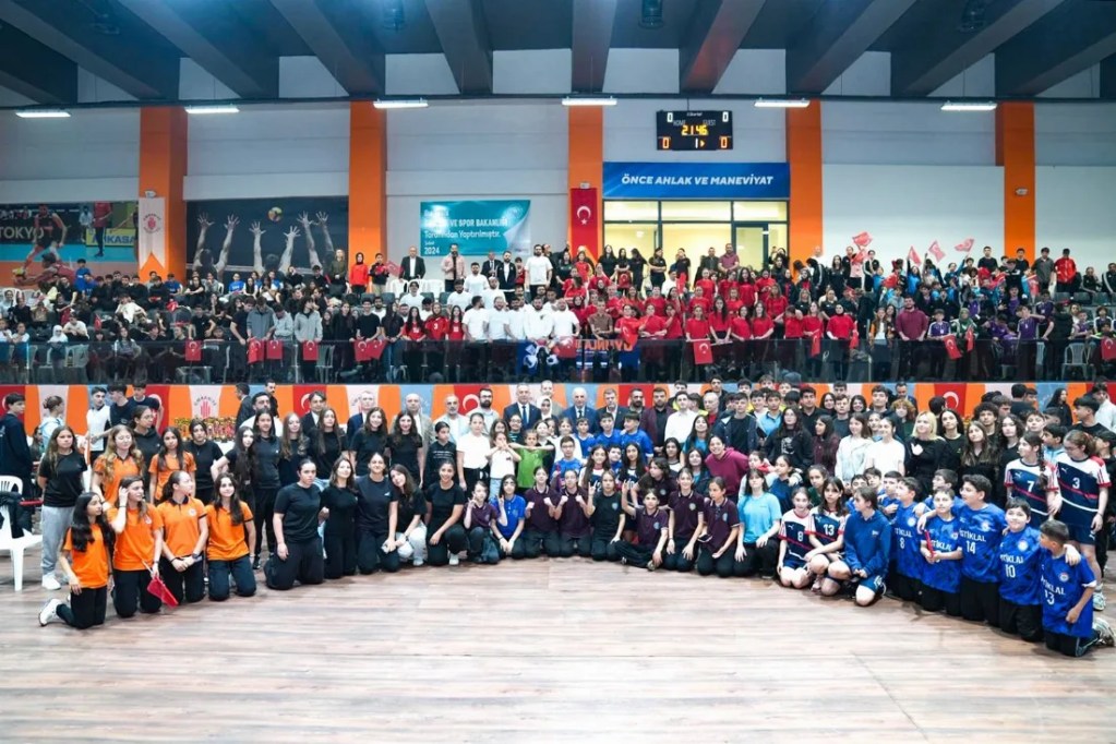 Ümraniye'de Spor Oyunları Coşkuyla Tamamlandı