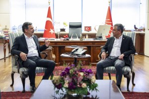 TİP Genel Başkanı Baş’tan CHP’ye Ziyaret