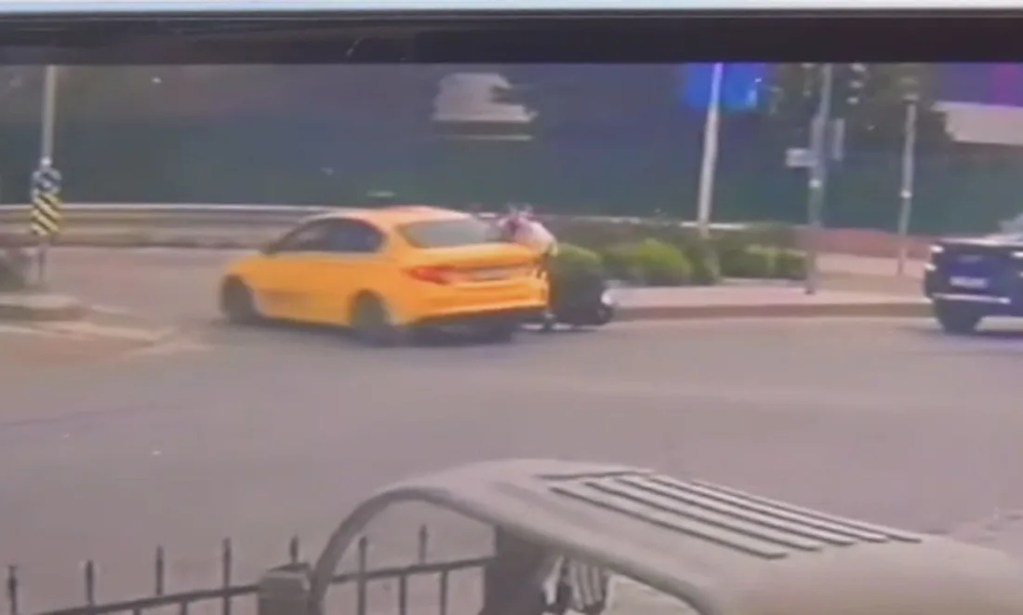 Silivri'de taksi ve motosiklet çarpıştı!