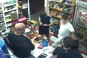 İzmir’de gasp şüphelisi 4 çocuk yakalandı!
