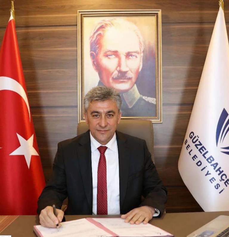 Güzelbahçe'de belediye başkanı gözaltına alındı!