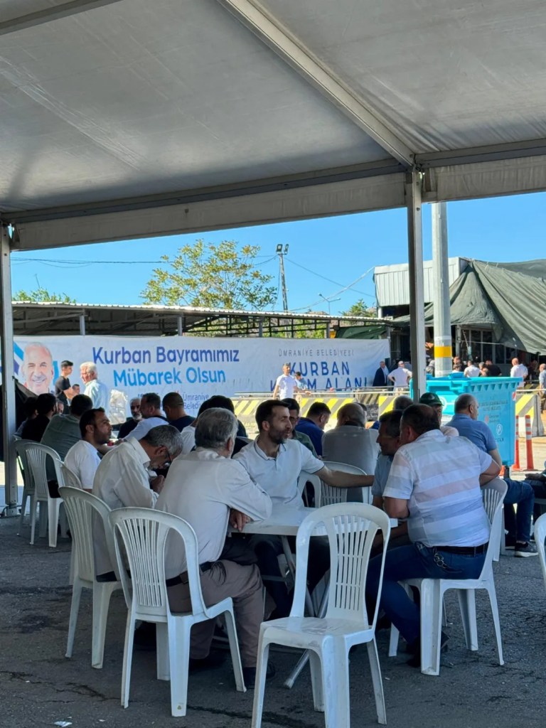 Ümraniye’de Kurban Kesimleri Düzenli Gerçekleşti