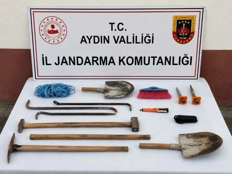 Aydın'da kaçak kazıya suçüstü!