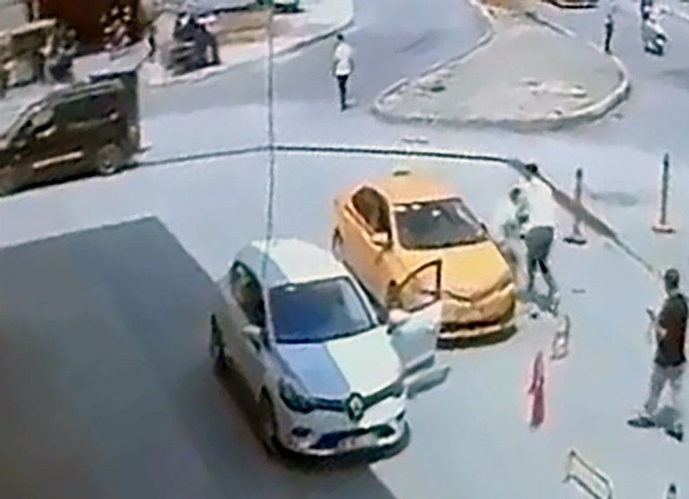 Adana'da Trafikte Tartışma Kanlı Bitti!