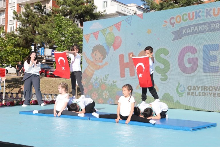 Çayırova’da çocuk kulüpleri yıl sonu kapanışı
