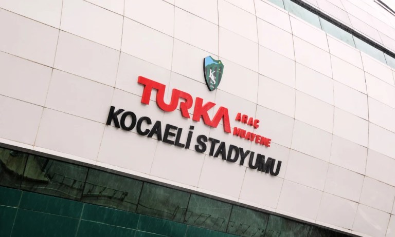Kocaelispor Turka ile yeniden anlaştı