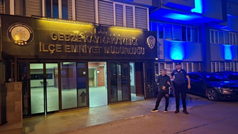 Dolandırıcılık firarisi kıskıvrak yakalandı!