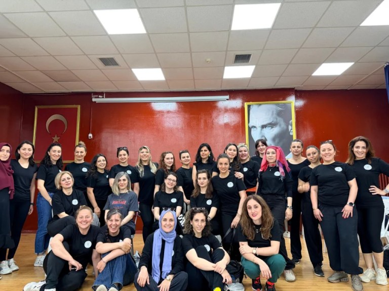 Kocaeli Maarif Halk Dansları sahneye çıkıyor