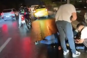 Derince’de yola dökülen yağ zincirleme kazaya yol açtı!