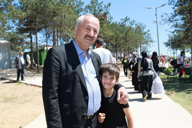 Başkan Büyükgöz Pelitli’de vatandaşlarla buluştu