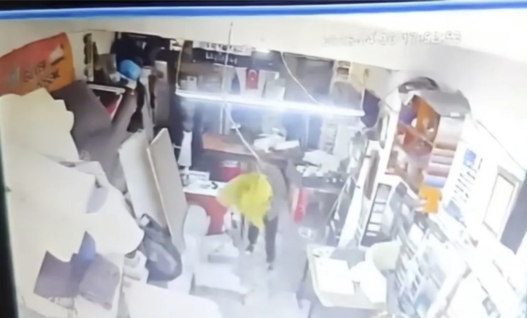 Sarıyer'de yemek borcu tartışması büyüdü!