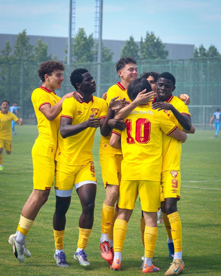 Göztepe U19 Avrupa'da Tarih Yazdı!
