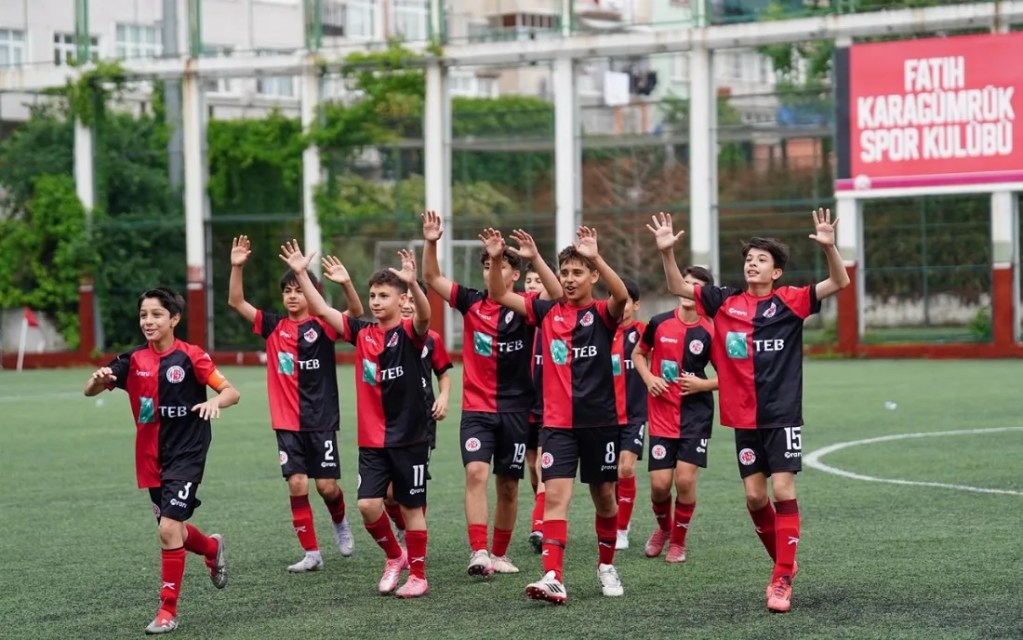 İstanbul Kastamonuspor U13 Şampiyon Oldu