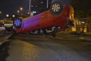 Şişli’de Köpeğe Çarpmamak İçin Kaza Yapan Sürücü Hafif Yaralandı!