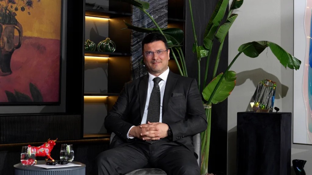 Belirsizlik Döneminde Yatırımcılar İçin Strateji Önerileri