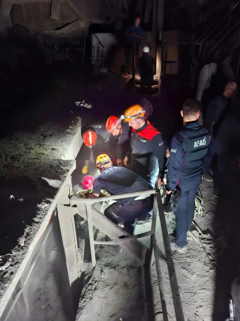 Samsun'da iş kazası: 3 işçi hayatını kaybetti!