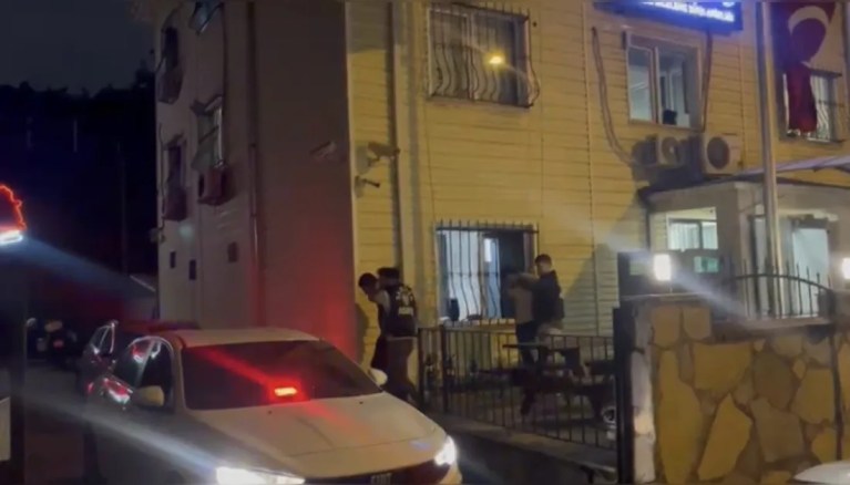Sarıyer'de rehine krizi ABD ihbarıyla çözüldü!