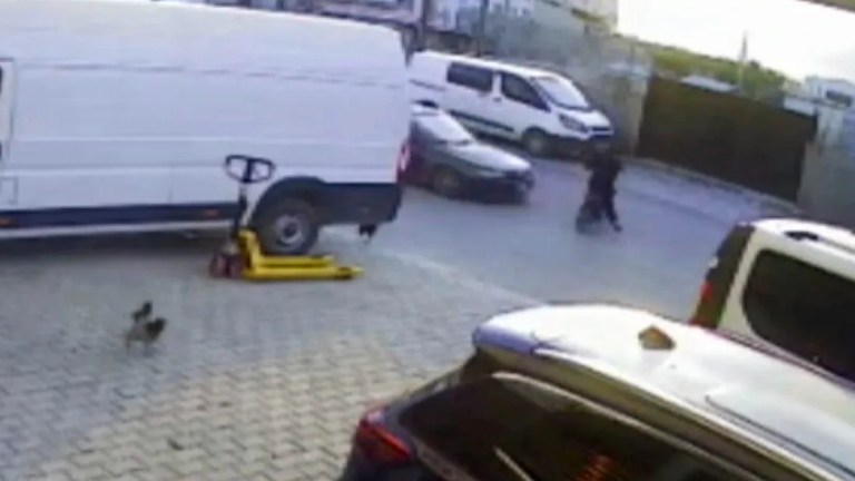 Kahramanmaraş'ta elektrikli motosiklet kazası!