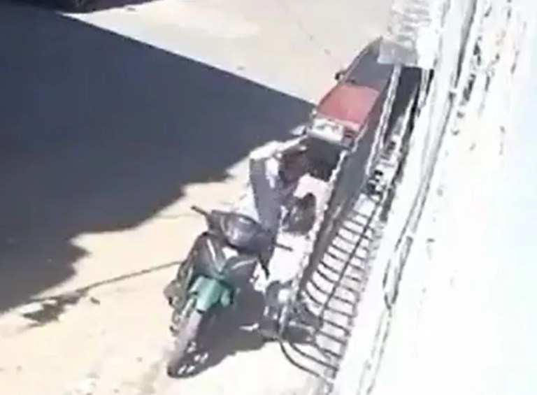 Gaziantep'te baba dehşeti kamerada!