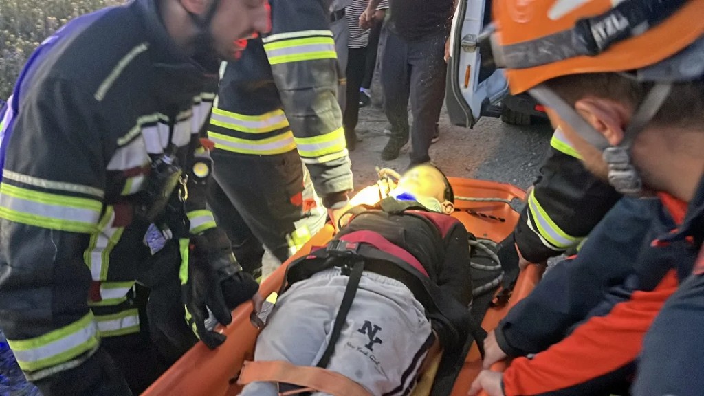 Kayseri'de Su Kanalına Düşen Çocuk Kurtarıldı!
