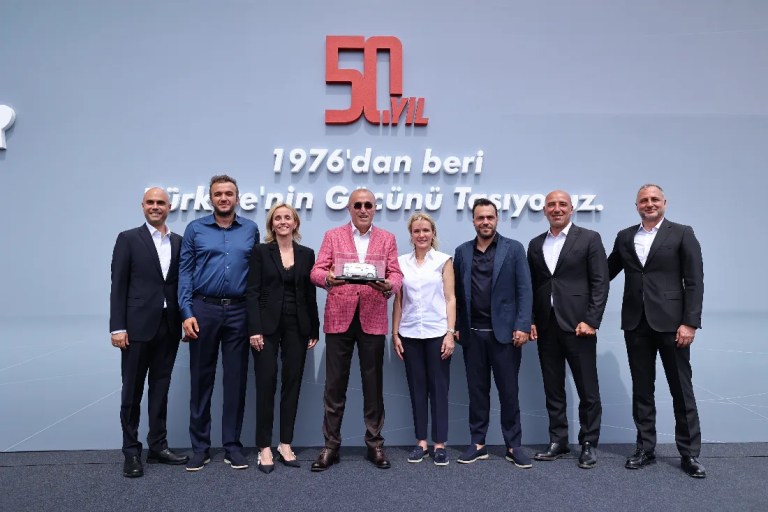 Altur Turizm 50. Yılında Filoyu Genişletiyor