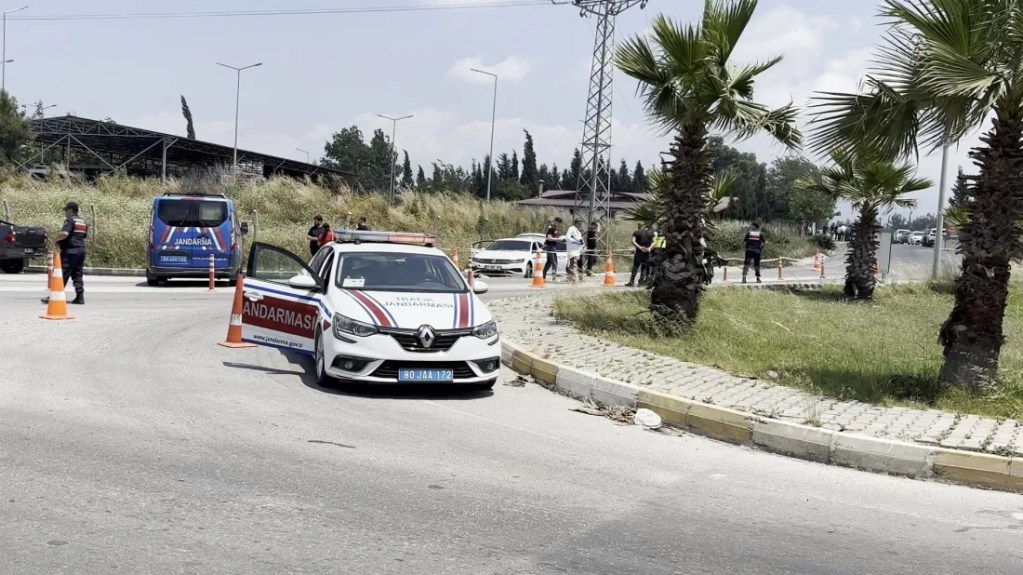 Osmaniye'de cezaevi önünde silahlı saldırı!