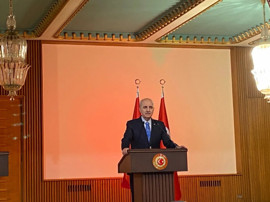 Kurtulmuş: TBMM Partilerin İç İhtilafında Taraf Olamaz