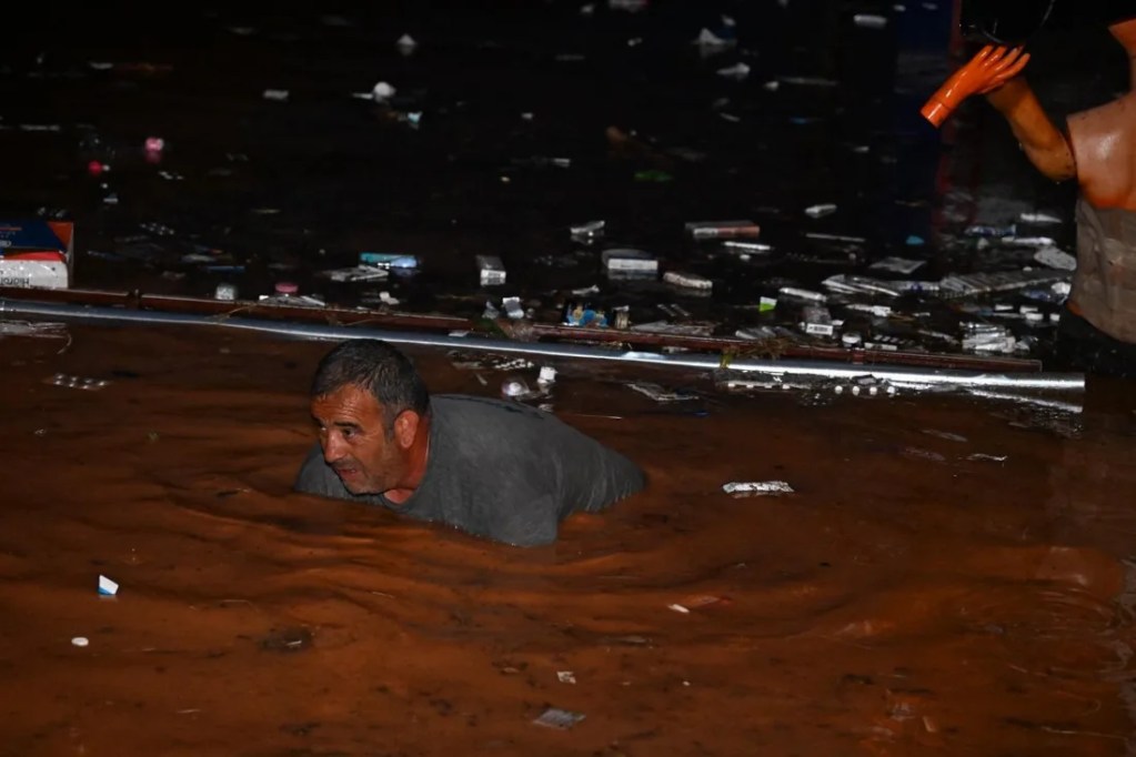 Kırşehir'de sağanak yağış etkili oldu!
