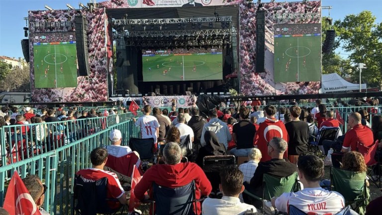 Tekirdağ ve Edirne'de milli maç coşkusu!