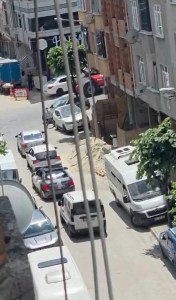 Sultangazi'de düğün konvoyunda ateş açan sürücü tutuklandı!